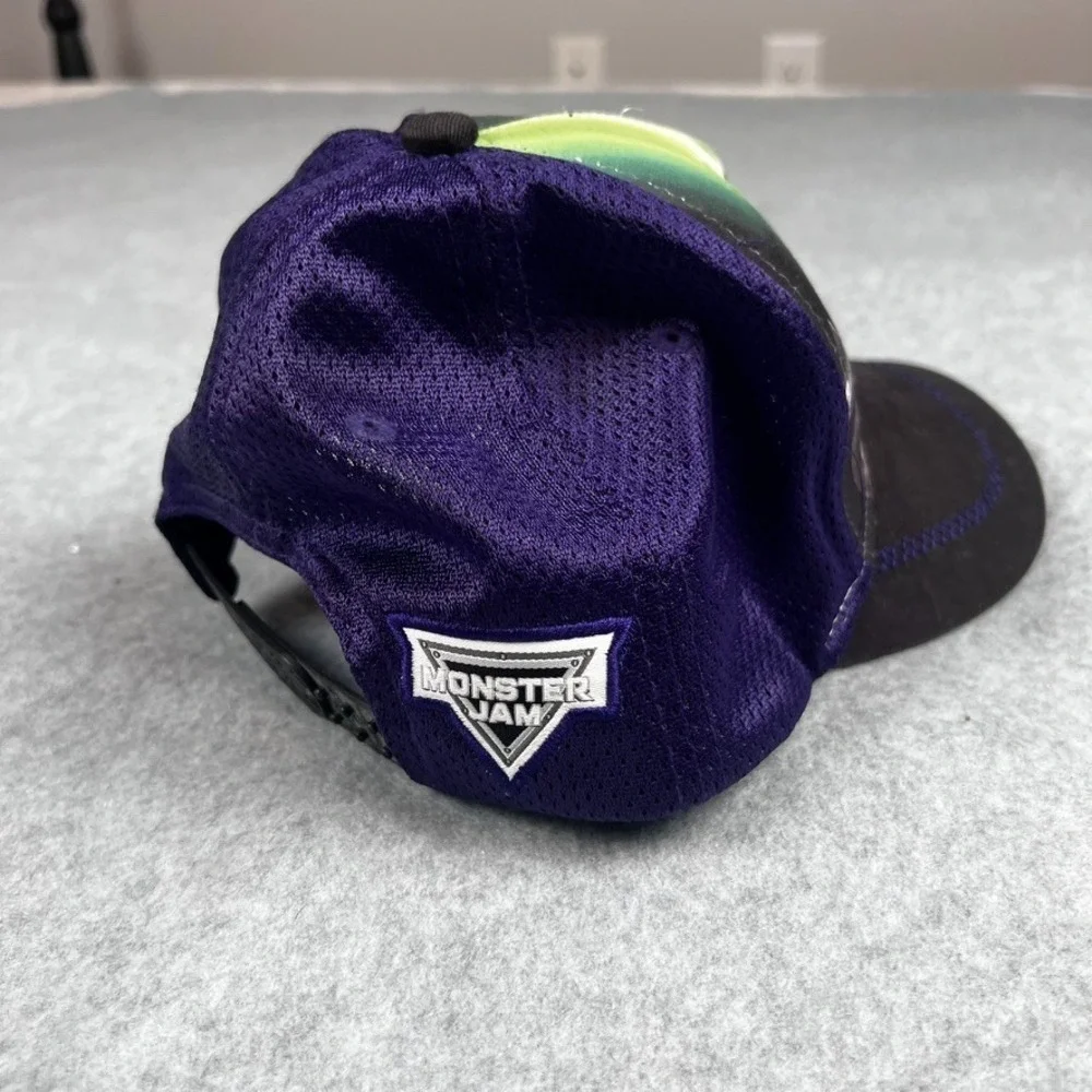 Youth Size Grave Digger Monster Jam Snapback Hat OSFA 2018 - Picture 3 of 7